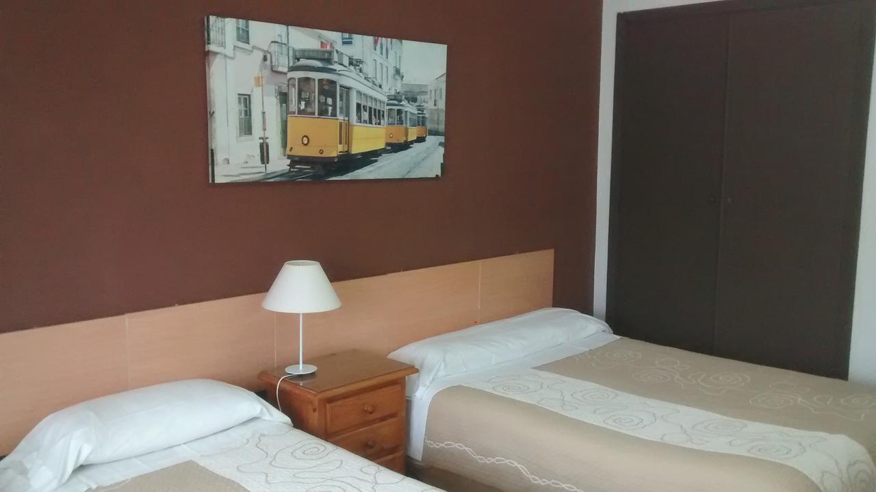 Pension Santa Rita Santiago de Compostela Bagian luar foto