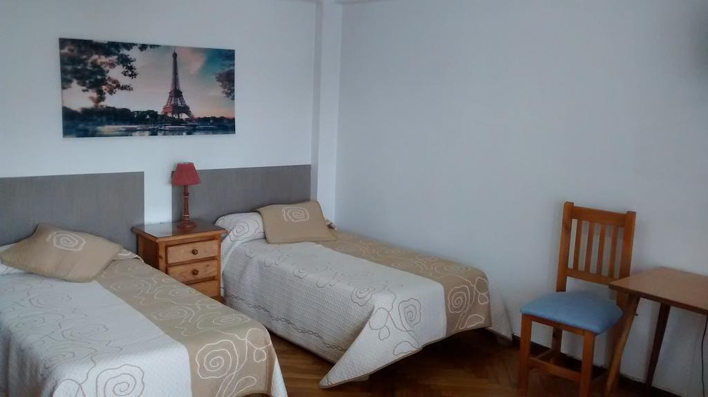 Pension Santa Rita Santiago de Compostela Bagian luar foto