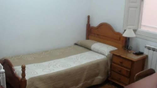 Pension Santa Rita Santiago de Compostela Bagian luar foto
